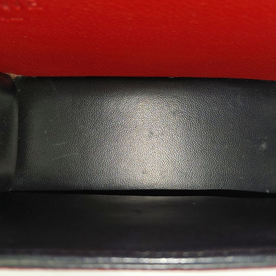 Authenticated pre-owned  Barcelona Calfskin Red - Shoulder Bag at Looply