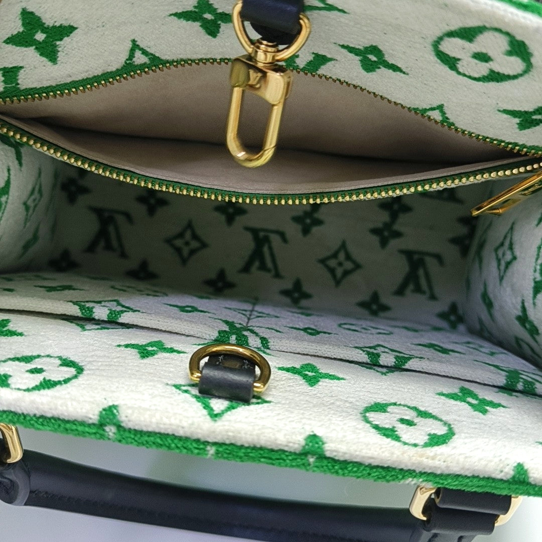 ONTHEGO PM Monogram Fabric Green