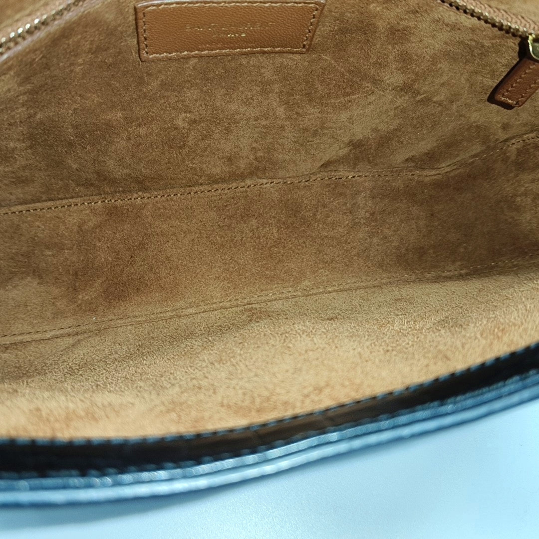 LE 5 À 7 Small Calfskin Black