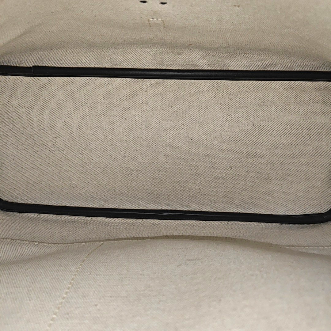 Capétien Coated Canvas Black