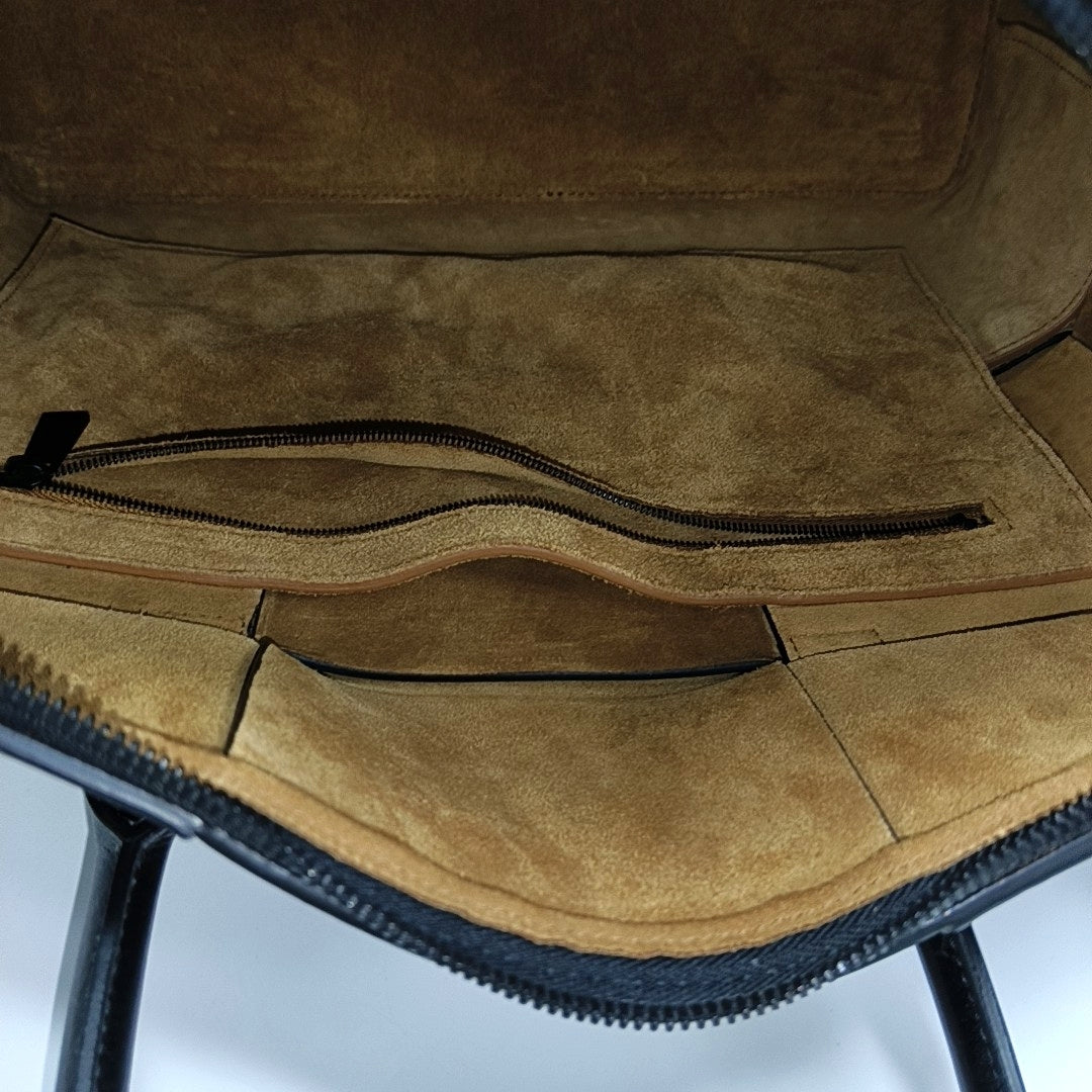 Arco Large Calfskin Black