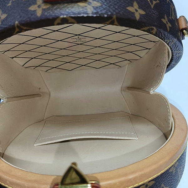 BOITE CHAPEAU PM Monogram Coated Canvas Brown