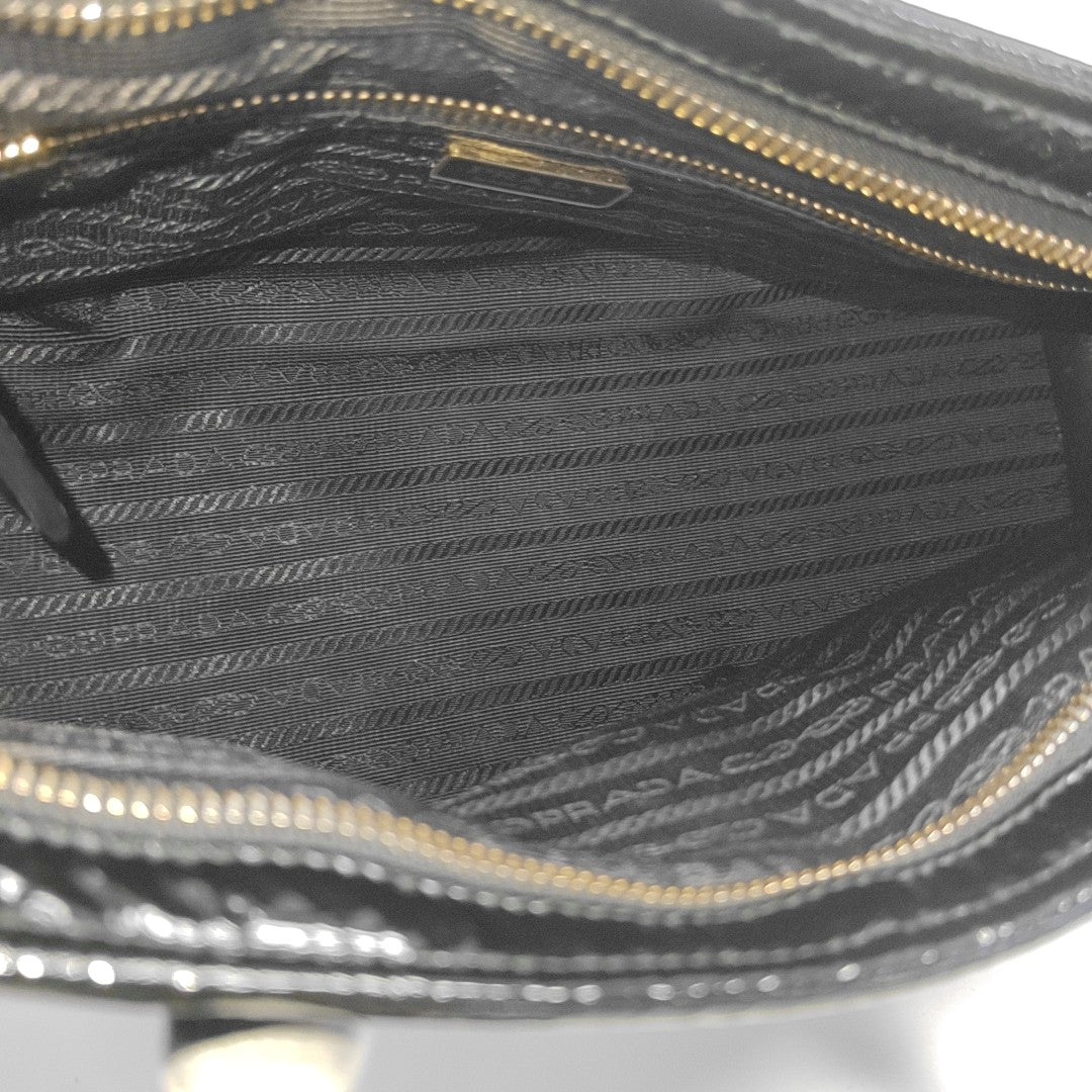 Bonnie Medium Patent Leather Black