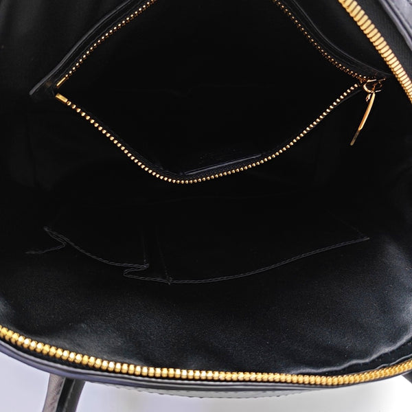 Fiamma Medium Calfskin Black