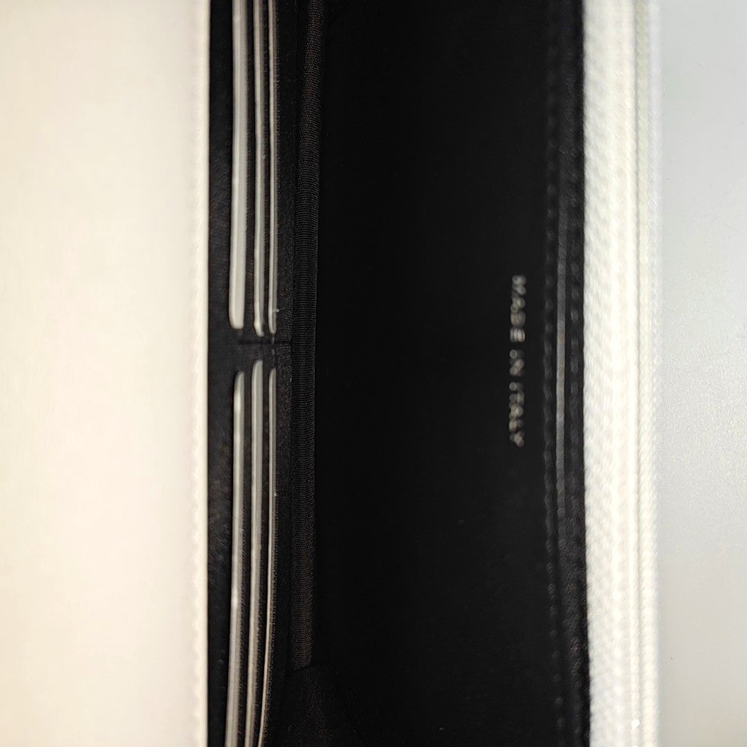 CHANEL 19 Small Quilted Lambskin White