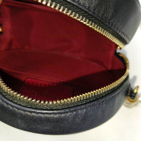 ROUND Mini Quilted Calfskin Black