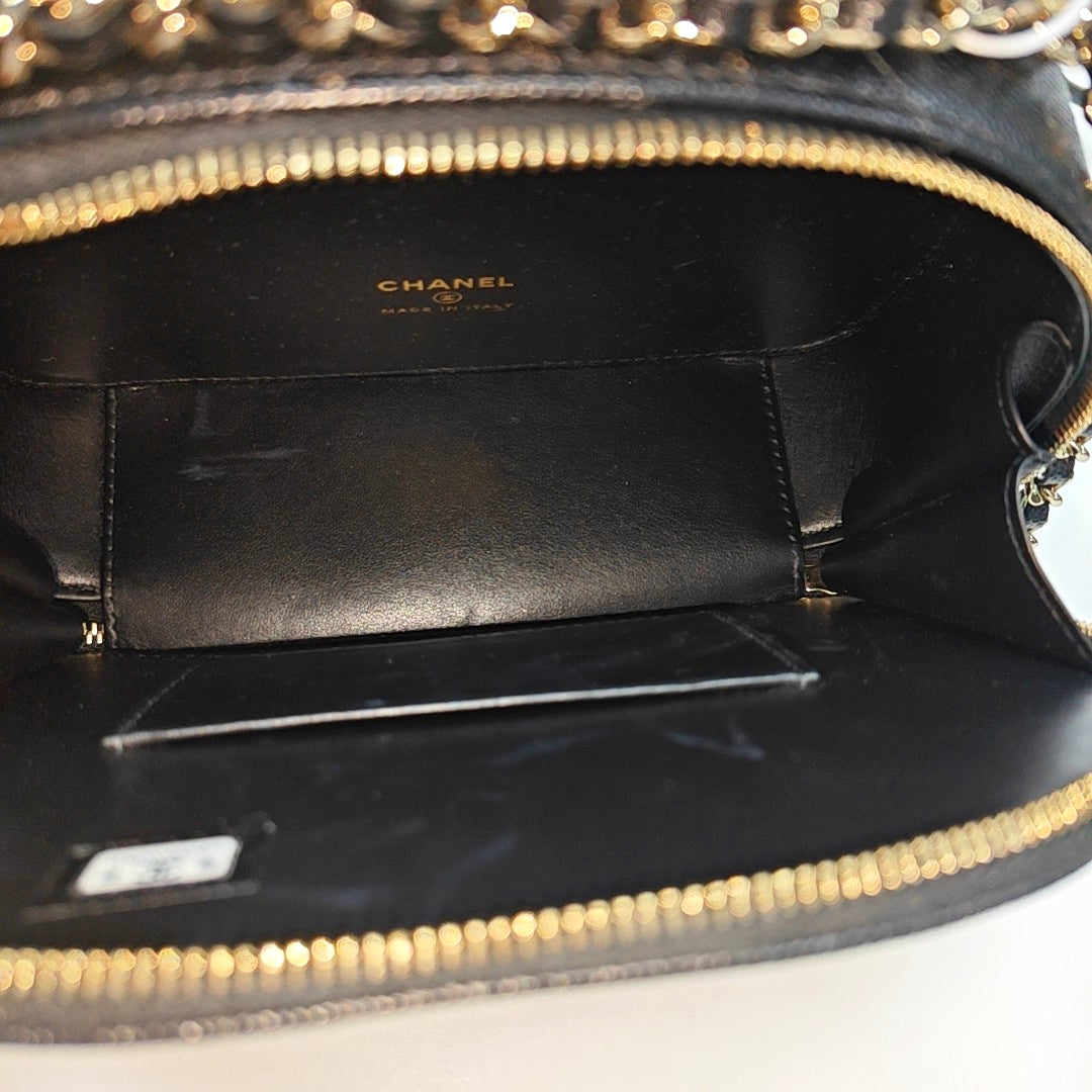 Quilted Grained Calfskin Shoulder Bag Black