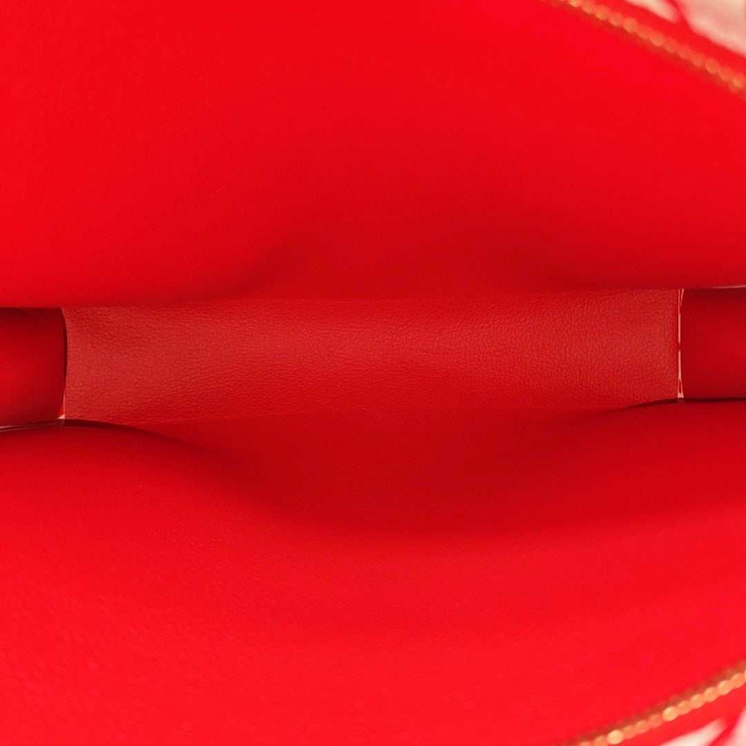 TOILET POCKET 26 Coated Canvas Red