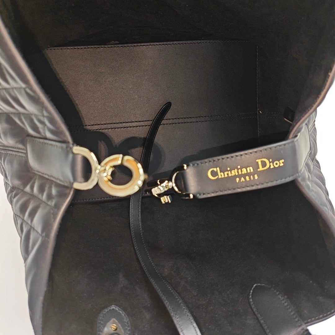 Toujours Medium Cannage Calfskin Black