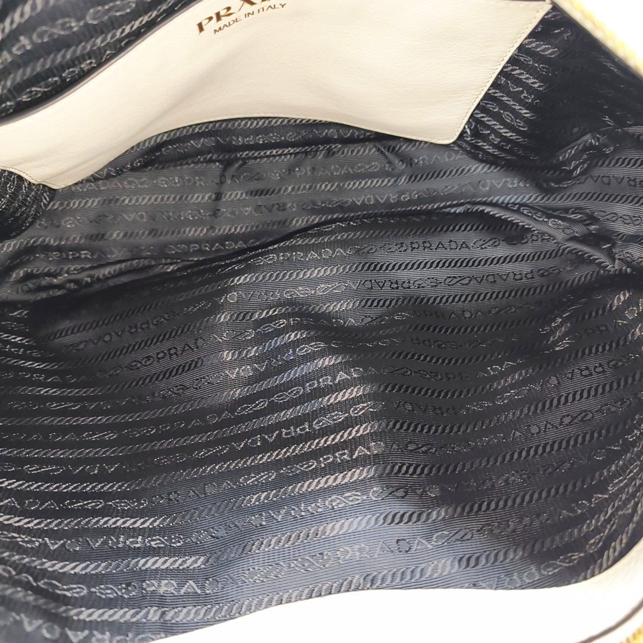 Arqué Calfskin White