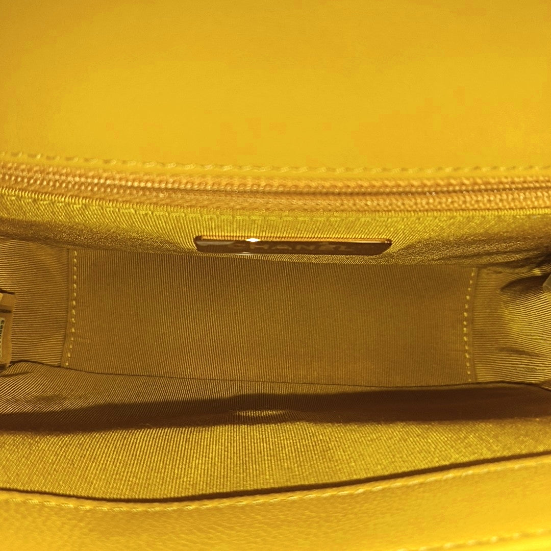 CHAIN INFINITY TOP HANDLE Quilted Lambskin Yellow