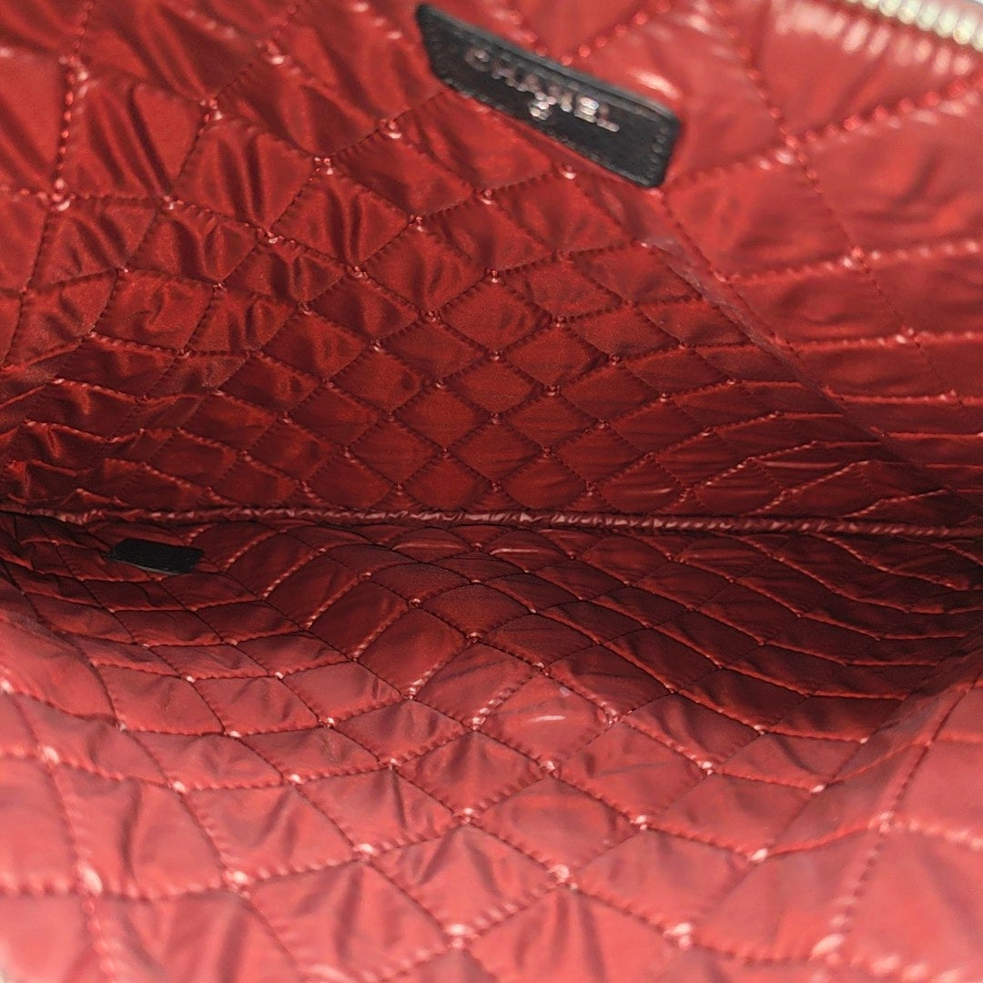 Quilted Grained Calfskin Clutch Black