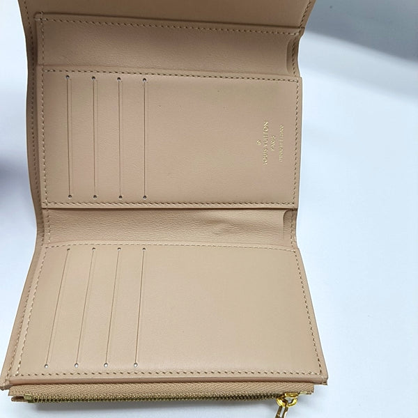 CAPUCINES Calfskin Pink Wallet