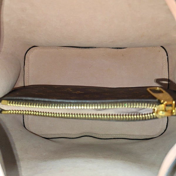 NÉONOÉ MM Monogram Coated Canvas Brown