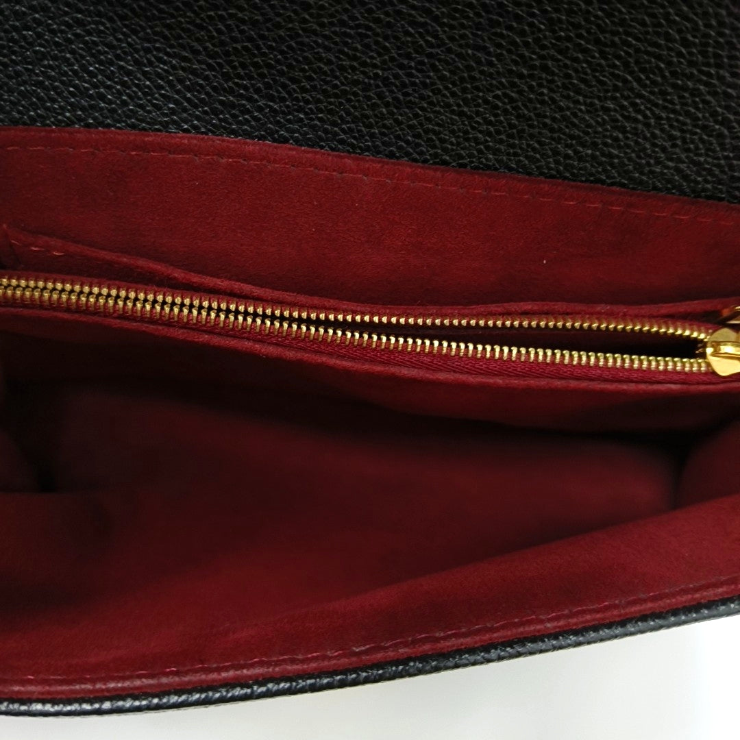 MADELEINE Monogram Calfskin Black