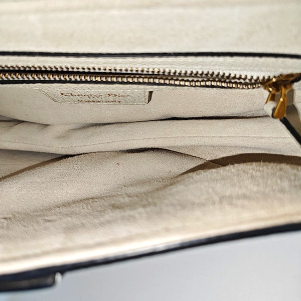 Saddle Medium Calfskin White