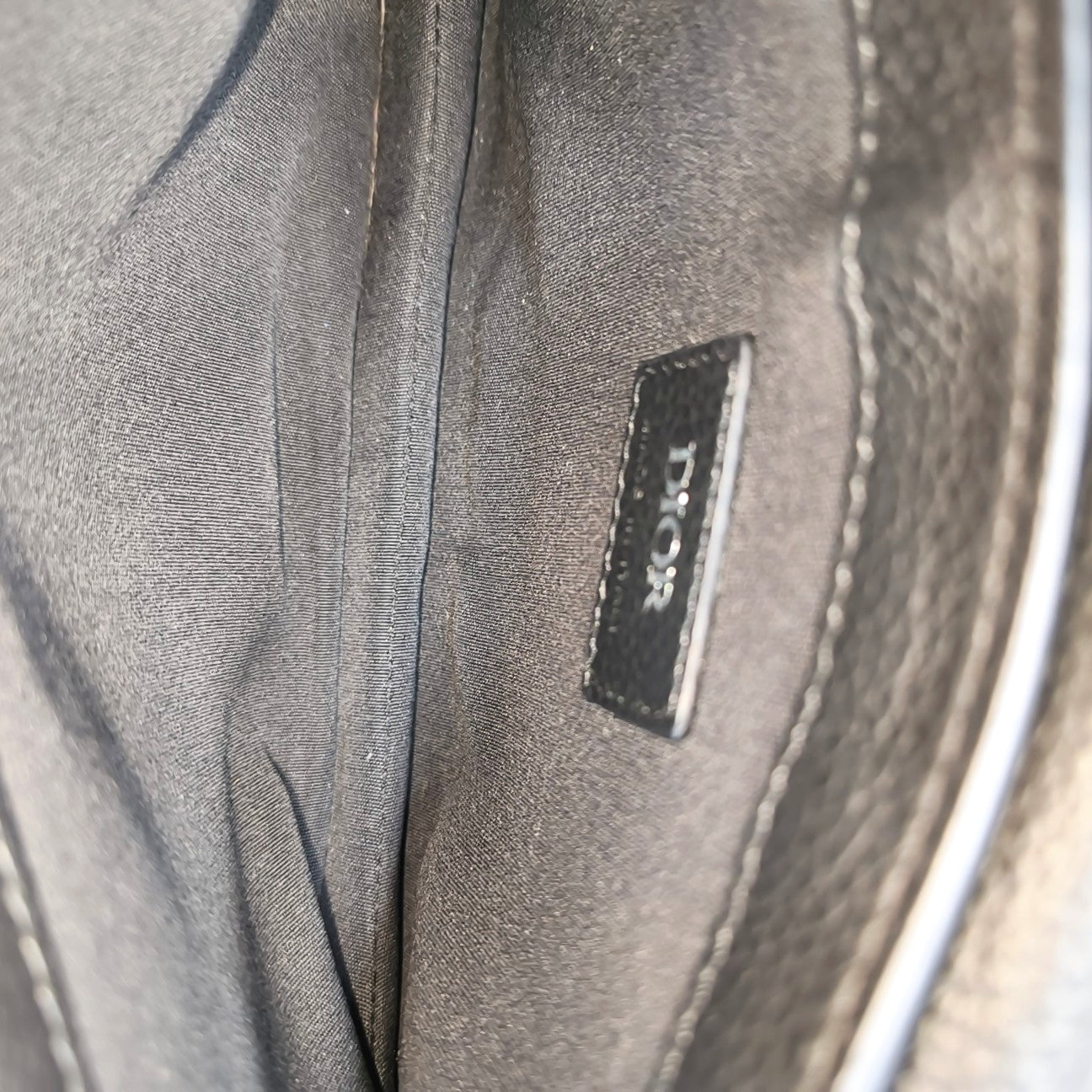 Saddle Small Calfskin Black