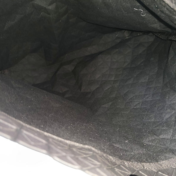Special Material Clutch Black