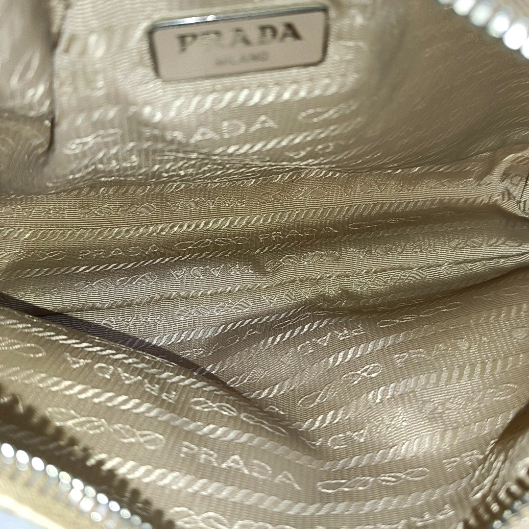 Re-Edition2005 Nylon Beige