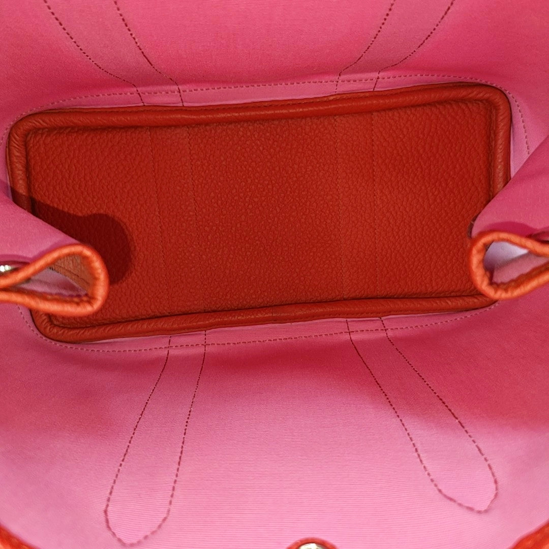 Garden Party 30 Canvas Pink