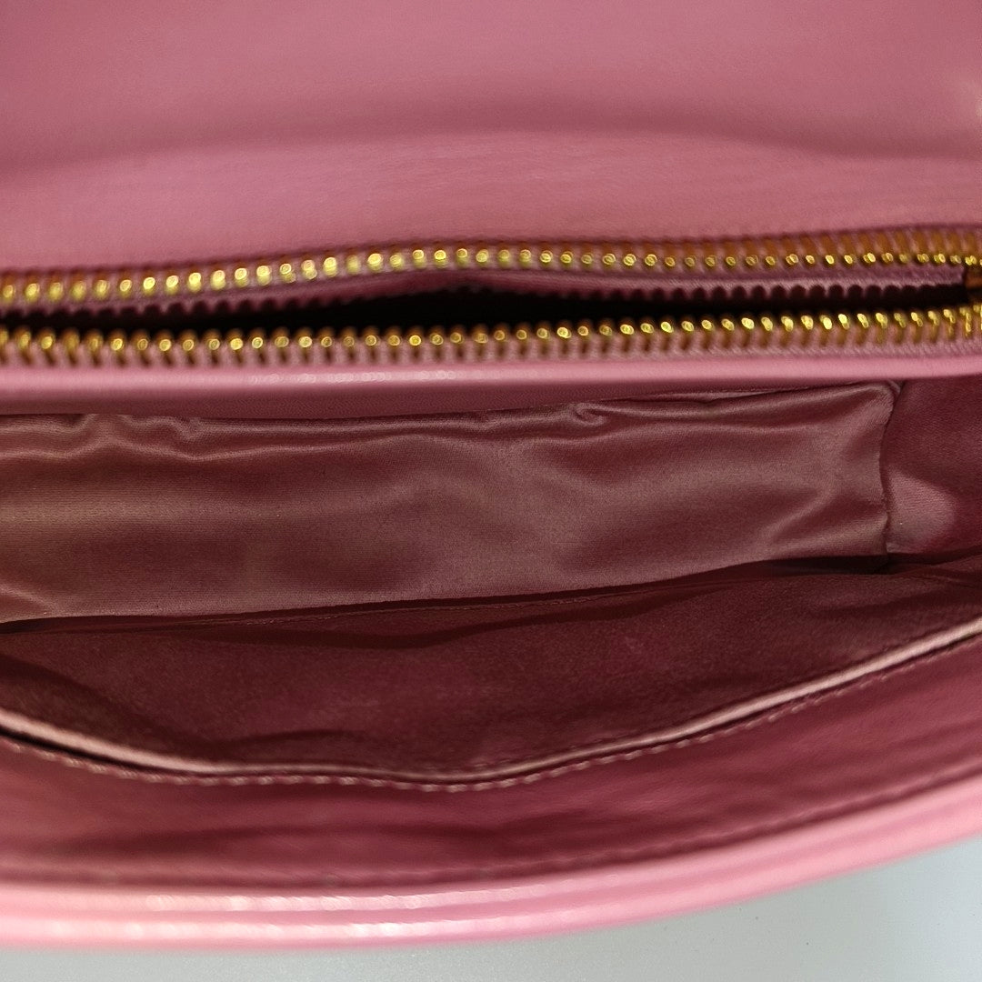 Quilted Lambskin Shoulder Bag Red