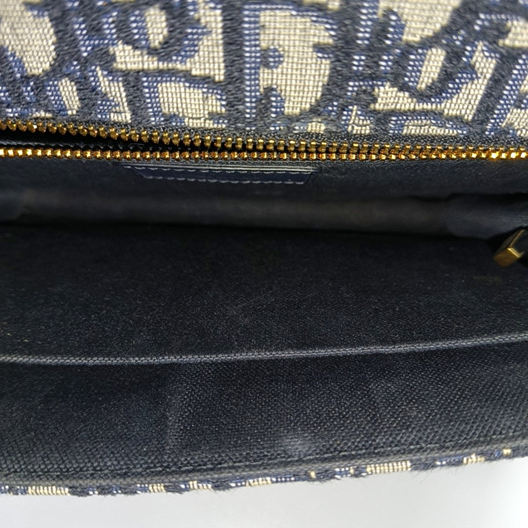 30 Montaigne Oblique Canvas Blue