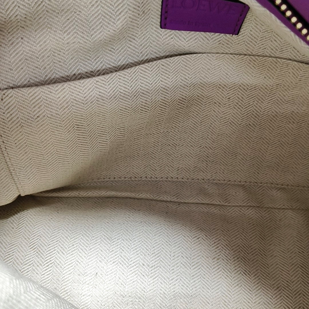 Authenticated pre-owned  Puzzle Hobo Calfskin Purple - Top Handle Bag at Looply
