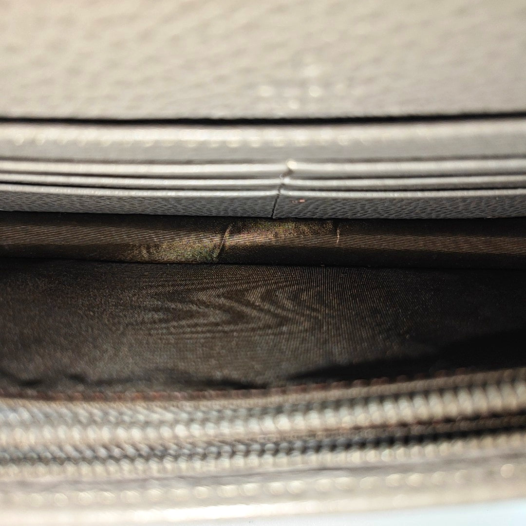 Authenticated pre-owned  GG Marmont Mini Calfskin Gray - Shoulder Bag at Looply