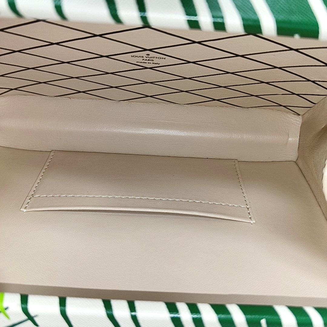 PETITE MALLE Coated Canvas Green