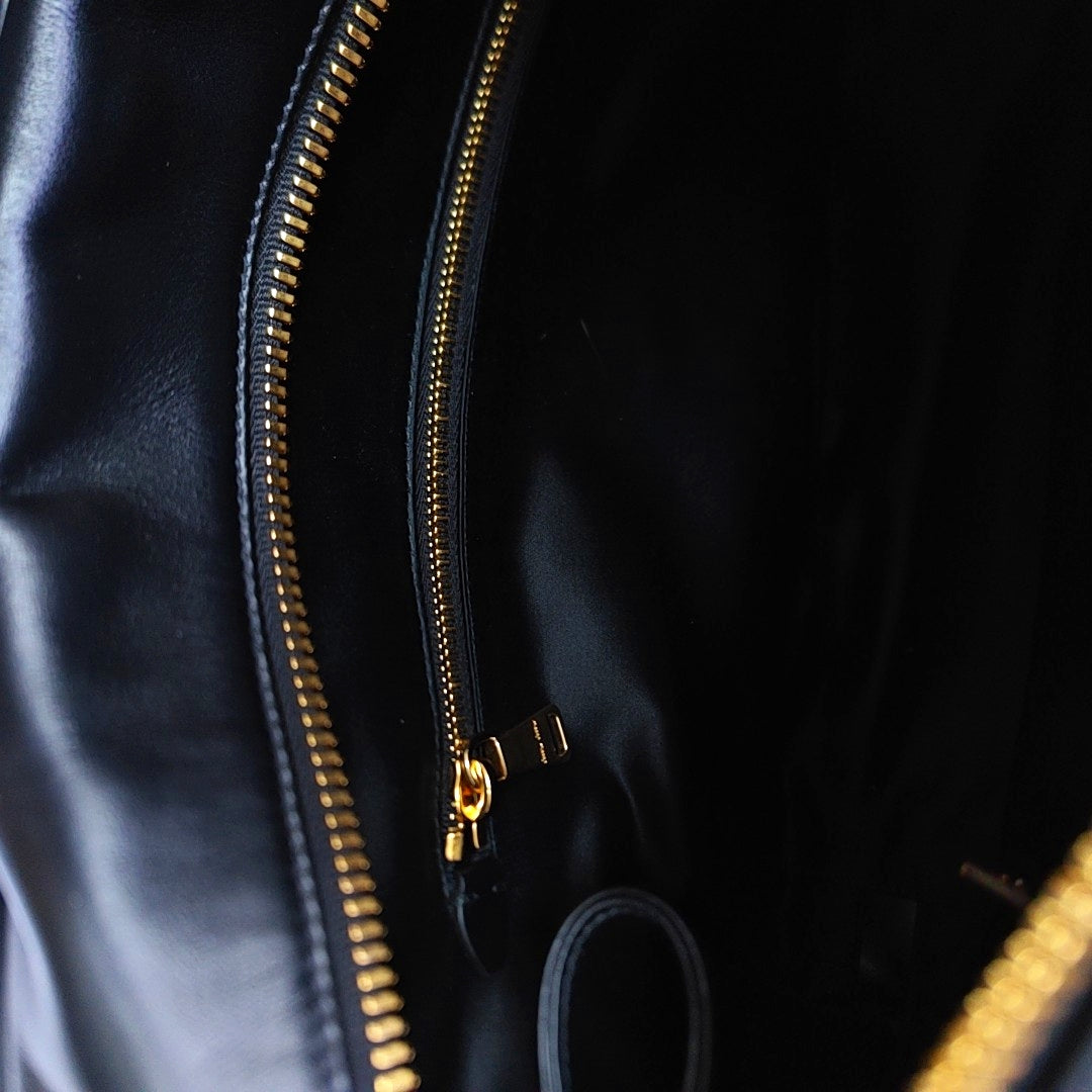 Beau Calfskin Black