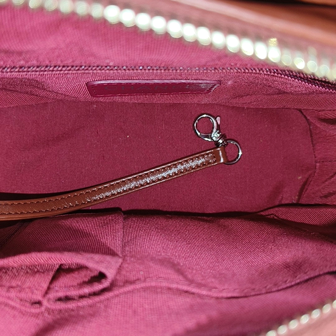 GABRIELLE Small Quilted Calfskin Red
