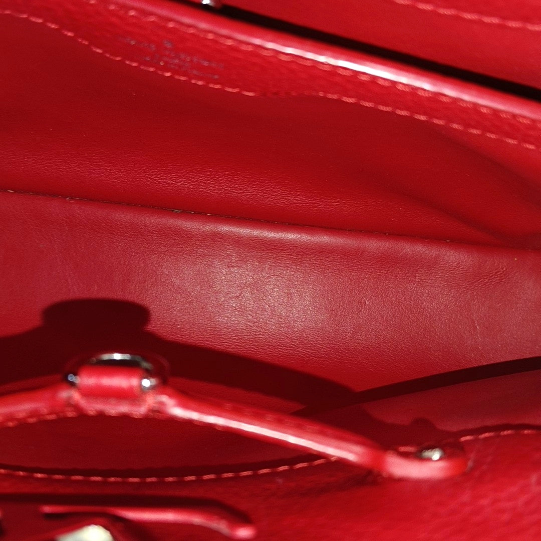 CAPUCINES MM Calfskin Red