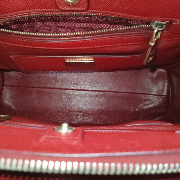 Calfskin Shoulder Bag Red