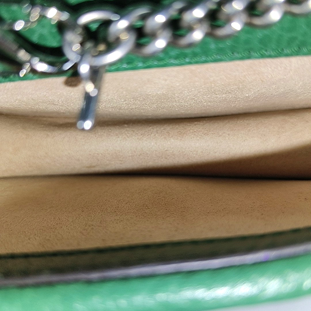 Authenticated pre-owned  Dionysus Super Mini Calfskin Green - Shoulder Bag at Looply