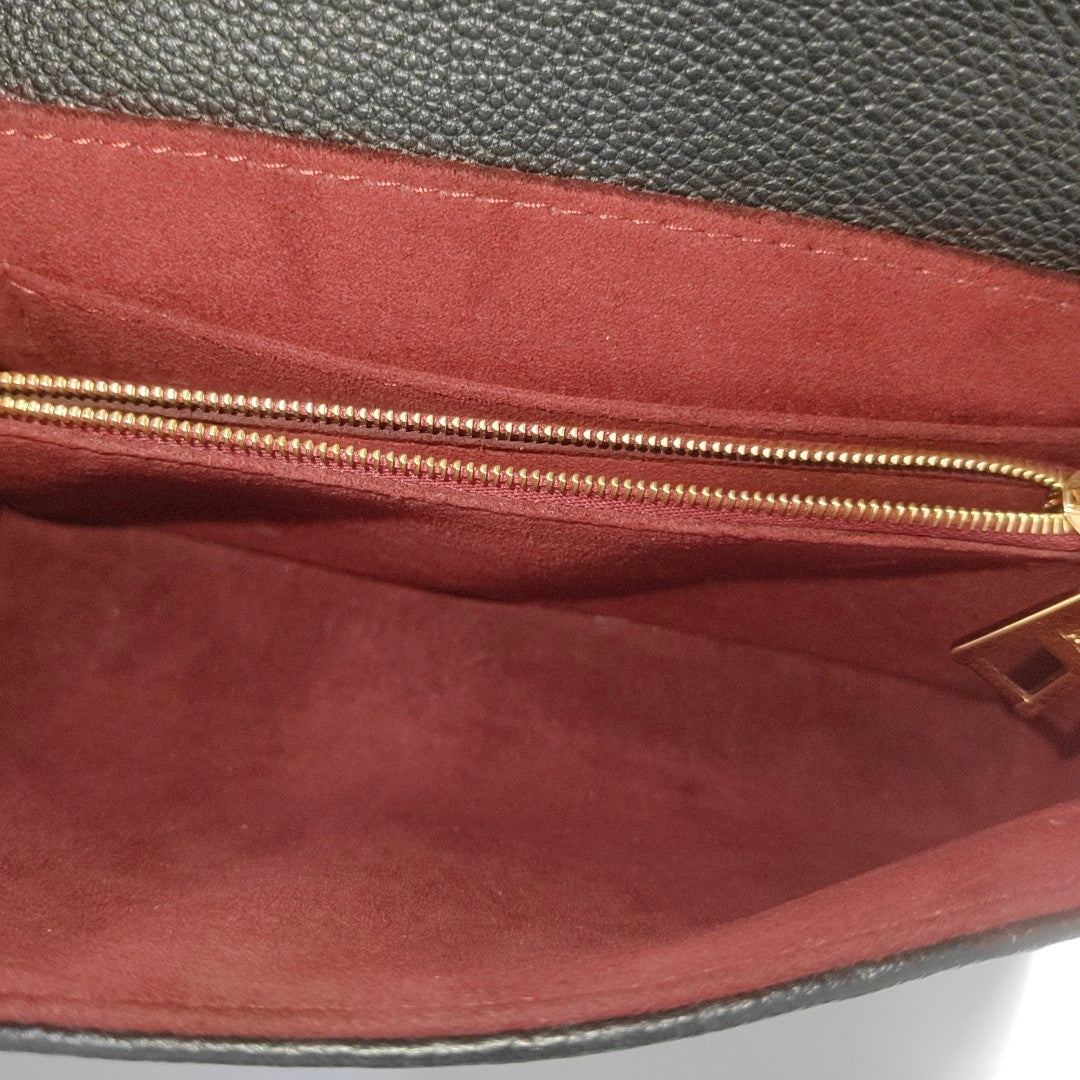 MADELEINE Monogram Calfskin Black