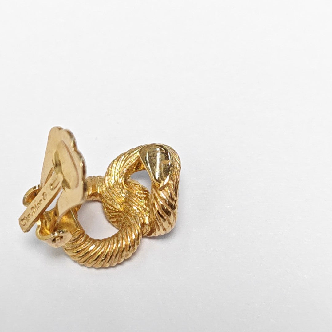 Twist Round Metal Gold Clip On Earrings