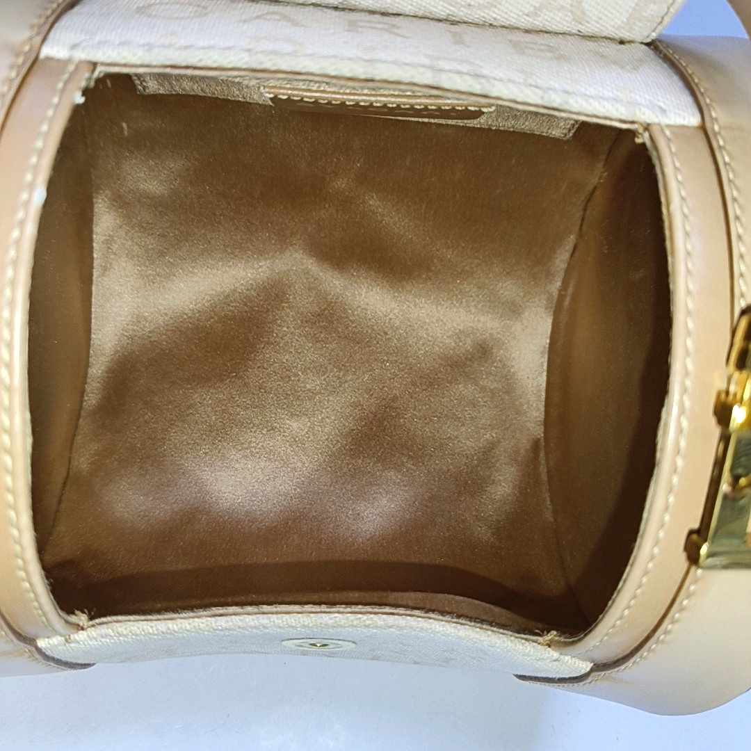 B ZERO Canvas Beige