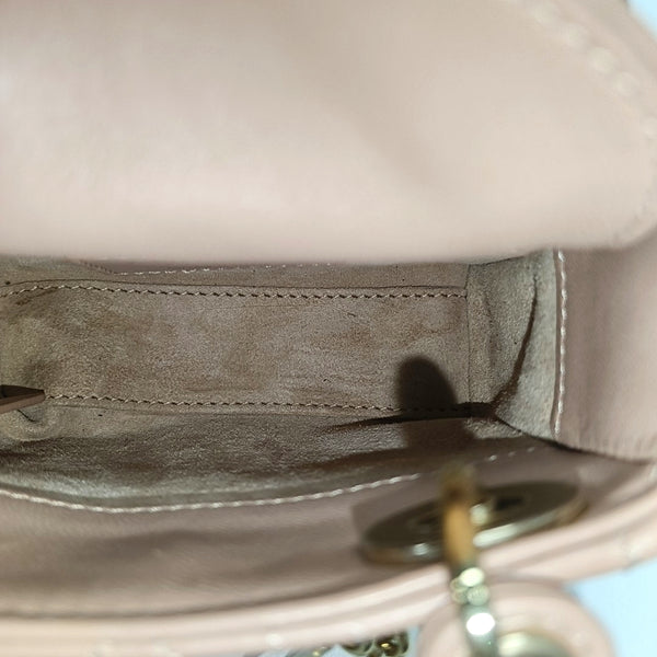 Authenticated pre-owned  Lady Dior Super Mini Quilted Lambskin Beige - Tote Bag at Looply