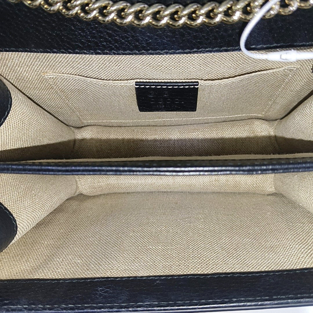 Interlocking G Small Calfskin Black