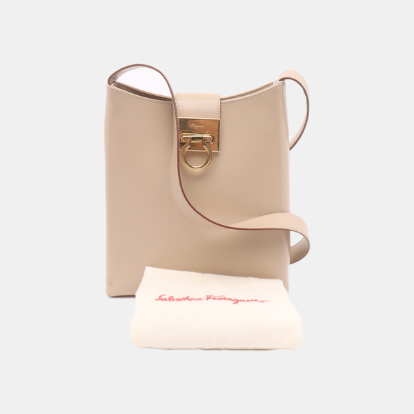 Authenticated pre-owned  Gancini Leather Pink - Shoulder Bag at Looply