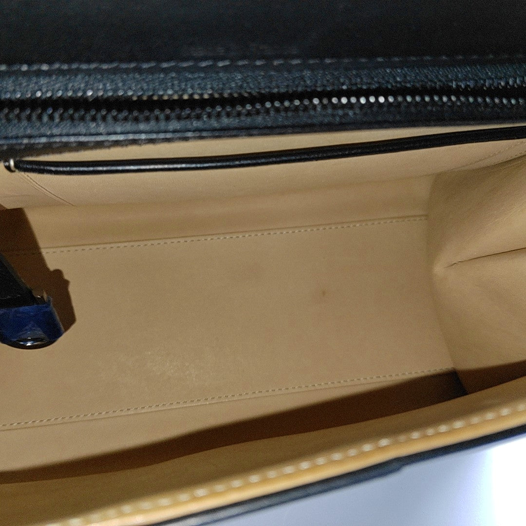 Brillant Medium Calfskin Black