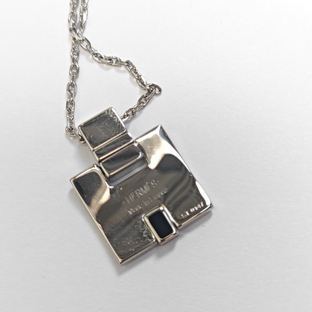 Eileen Metal Silver Necklace