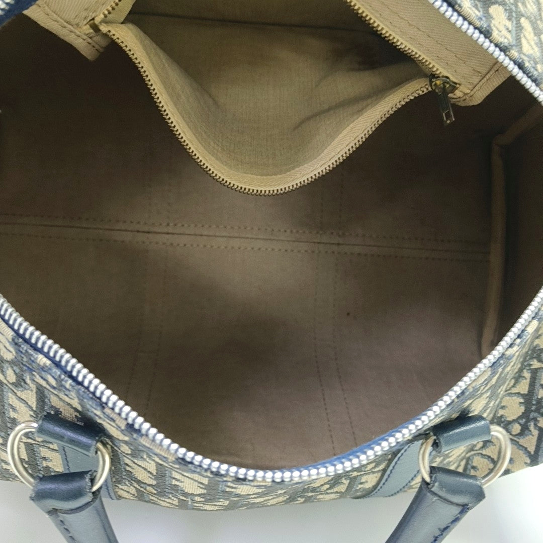 Travel Kit Oblique Canvas Beige