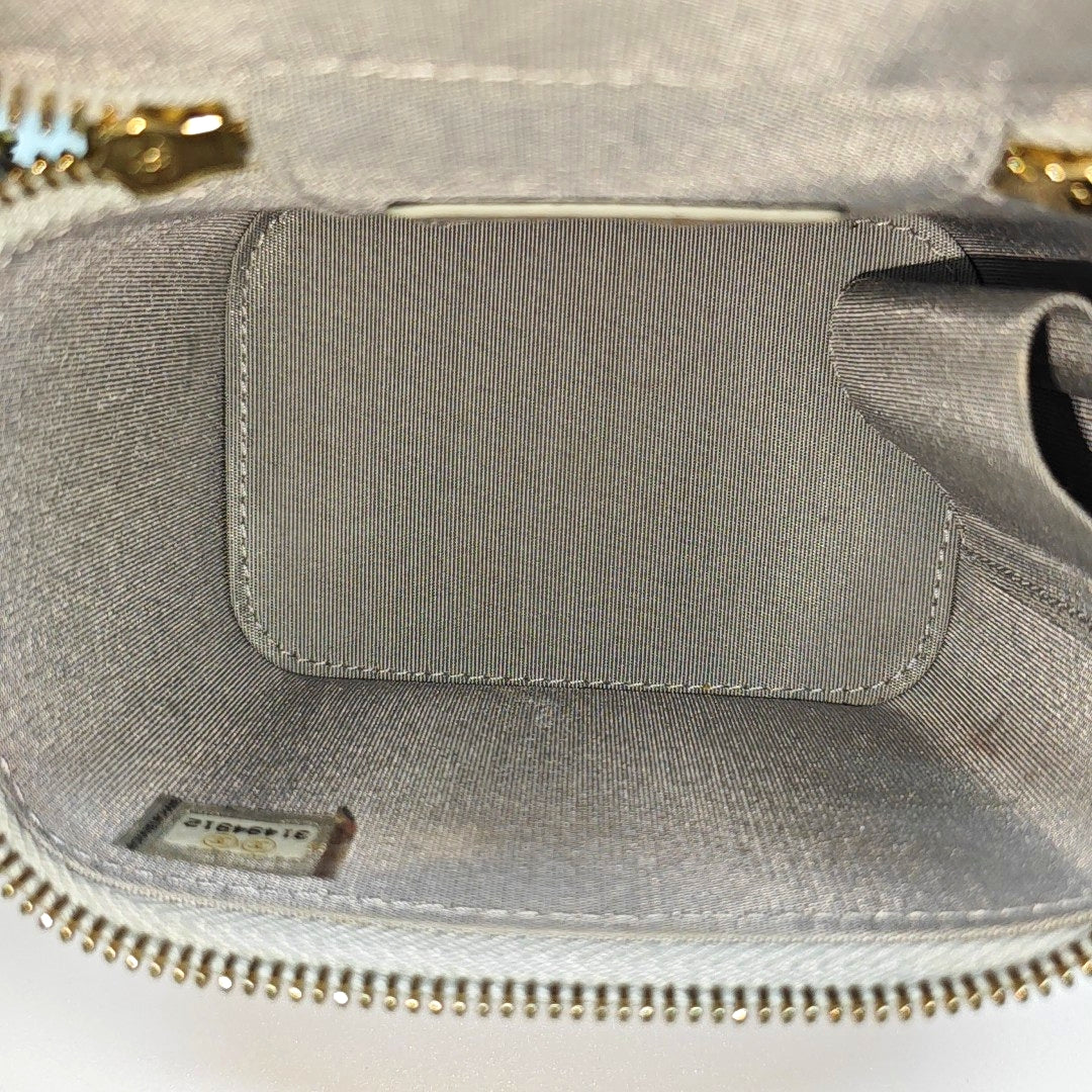 VANITY CASE Mini Quilted Lambskin Gray