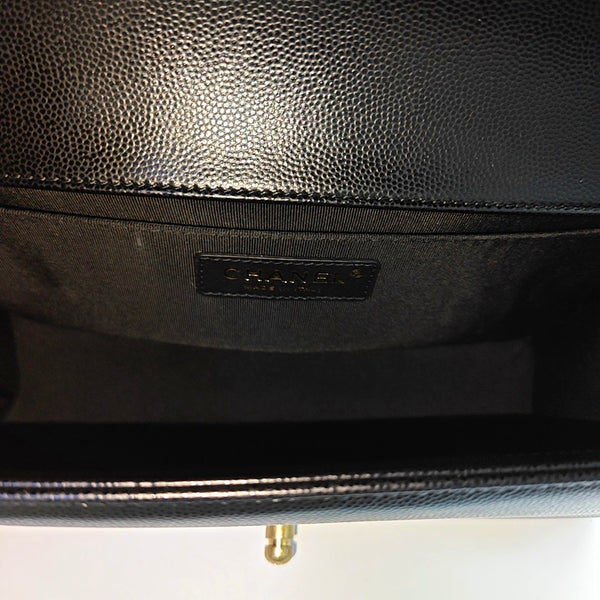 Authenticated pre-owned  BOY CHANEL Medium Quilted Grained Calfskin Black - Shoulder Bag at Looply