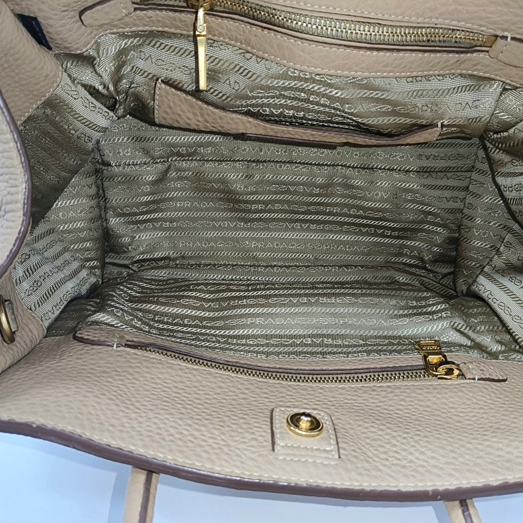 City Calfskin Beige
