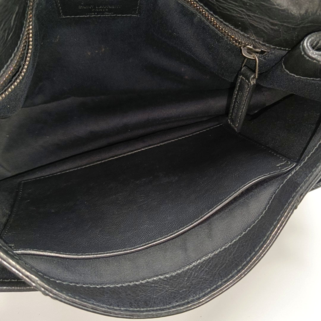 NIKI Medium Chevron Calfskin Black