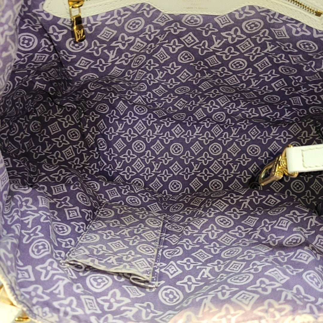TAHITIENNE CABAS MM Monogram Canvas Purple