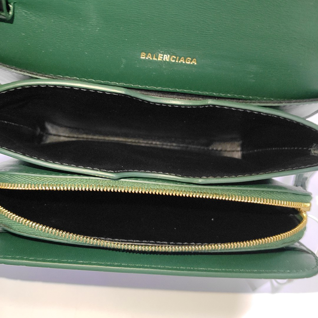 B. Small Calfskin Green