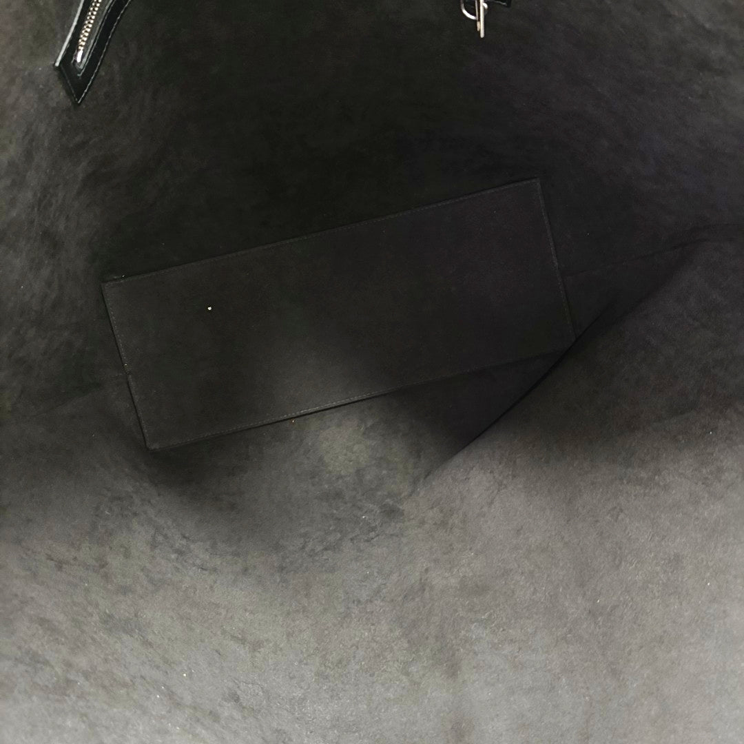 Calfskin Tote Bag Large Black